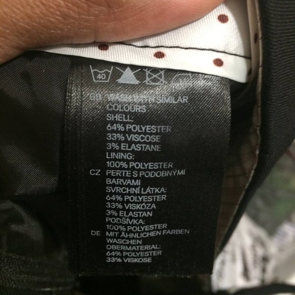 SOLD - Tailored Blazer + Skirt 2 for 1 outfit - Picture 10 of 11